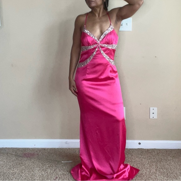 Cache Hot Pink and Silver Beaded Sequin Sexy Low Back Prom Evening Gown - Picture 7 of 15